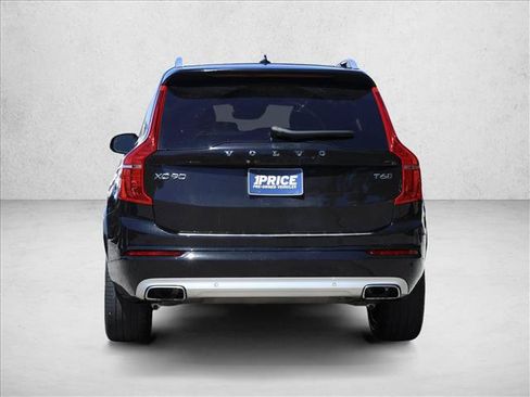 Used 2018 Volvo XC90 T6 Momentum w/ Convenience Package AWD/4WD image 6