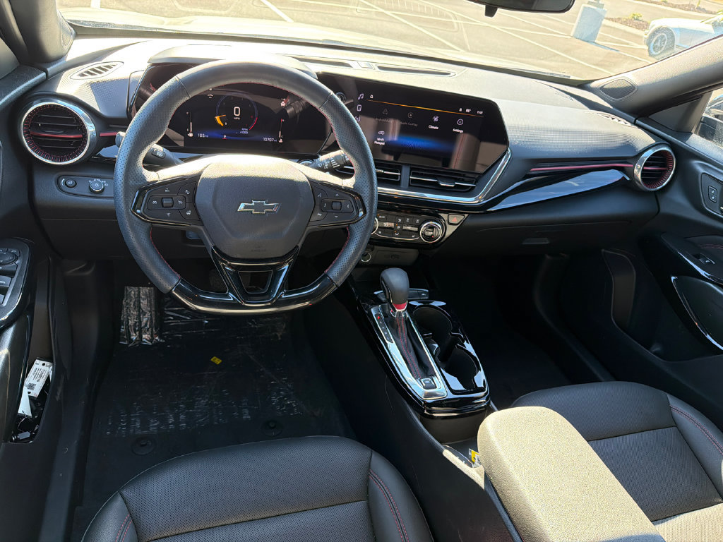 Used 2026 Chevrolet Trax RS w/ Driver Confidence Package FWD image 22