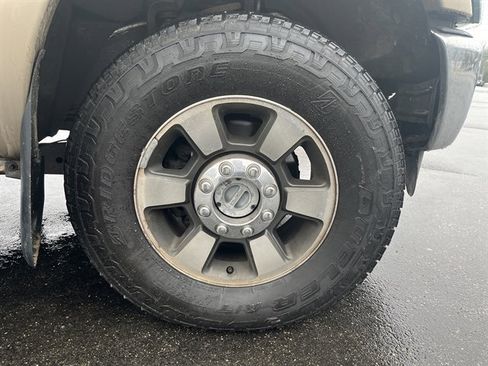 Used 2011 Ford F250 Lariat w/ Lariat Interior Pkg image 5