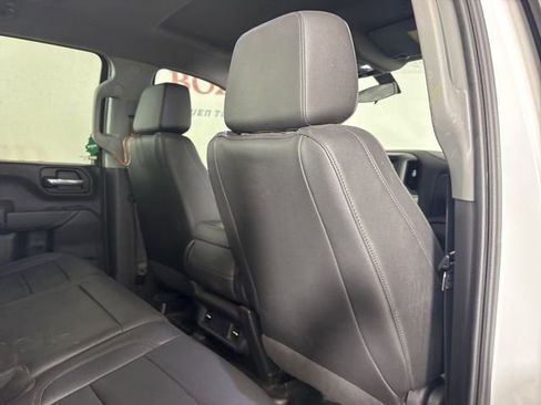 Used 2021 GMC Sierra 2500 4x4 Double Cab w/ Gooseneck/5TH Wheel Package image 19