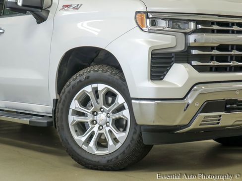 Used 2024 Chevrolet Silverado 1500 LTZ w/ LTZ Convenience Package II AWD/4WD image 4