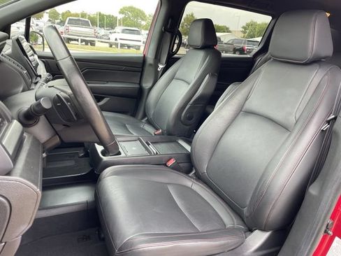 Used 2025 Honda Odyssey Sport-L image 26