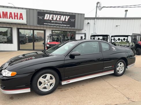 Used 2002 Chevrolet Monte Carlo SS w/ Preferred Equipment Group image 2