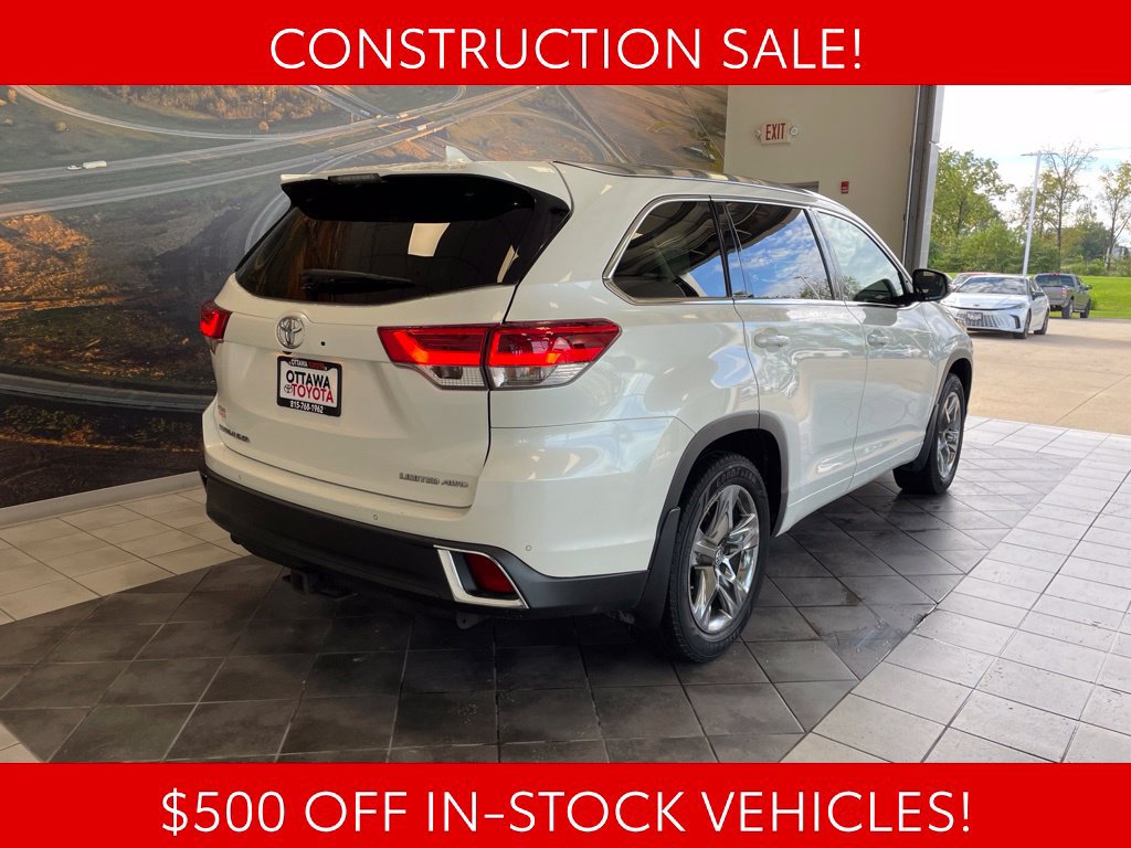 Used 2019 Toyota Highlander Limited Platinum AWD/4WD image 6