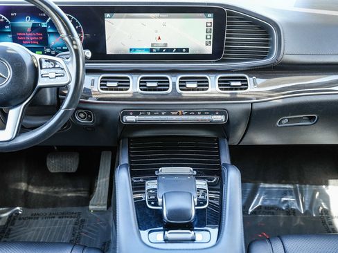 Used 2020 Mercedes-Benz GLS 450 4MATIC image 13