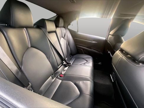 Used 2023 Toyota Camry XLE w/ Navigation Package FWD image 17