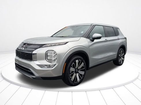 New 2026 Mitsubishi Outlander SE FWD image 7