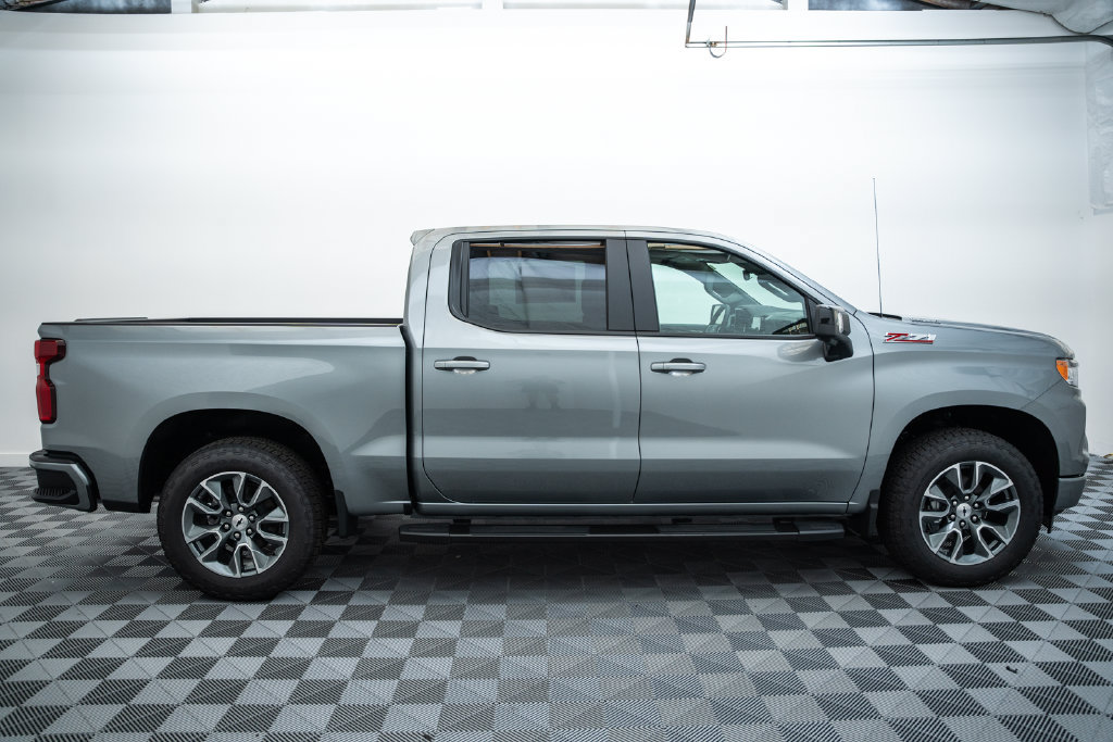 New 2026 Chevrolet Silverado 1500 RST w/ Safety Package AWD/4WD image 4