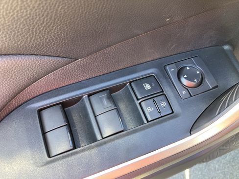 Certified 2025 Toyota RAV4 LE image 15