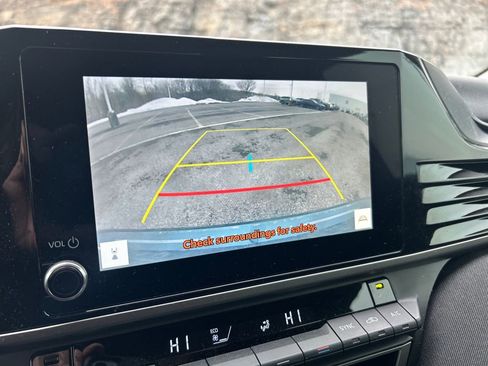 Certified 2025 Toyota Camry LE image 15