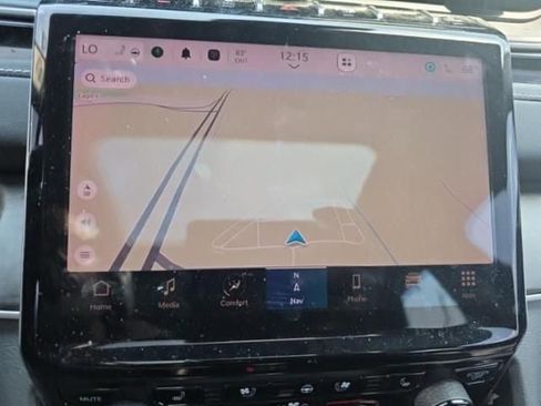 Used 2023 Jeep Grand Cherokee 4WD 4xe w/ Luxury Tech Group II image 7