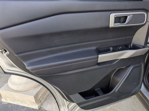 Used 2023 Ford Explorer XLT w/ Equipment Group 202A image 27