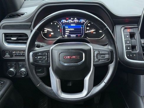 Used 2021 GMC Yukon XL SLT image 27