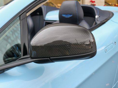 Used 2017 Aston Martin V12 Vantage S image 52