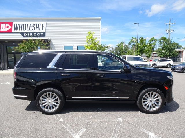 Used 2022 Cadillac Escalade Premium Luxury w/ Performance Package AWD/4WD image 3