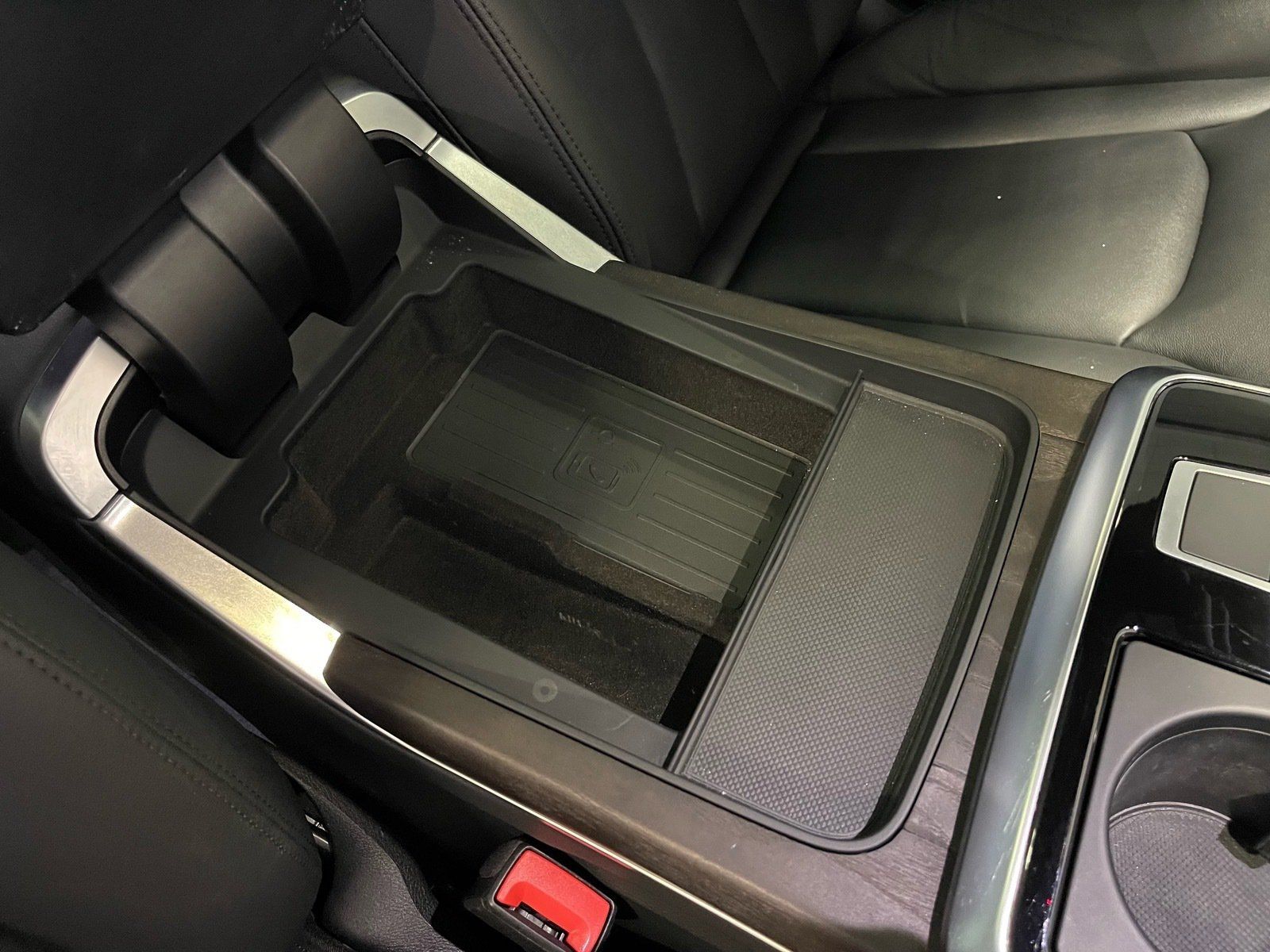 Used 2021 Audi Q7 3.0T Premium AWD/4WD image 46