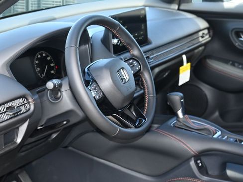 New 2026 Honda HR-V Sport image 9