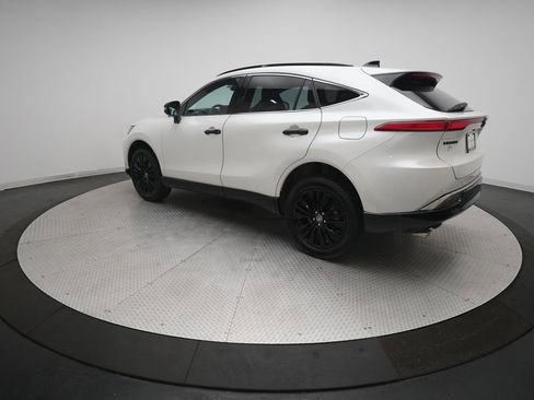 Used 2024 Toyota Venza Nightshade image 33