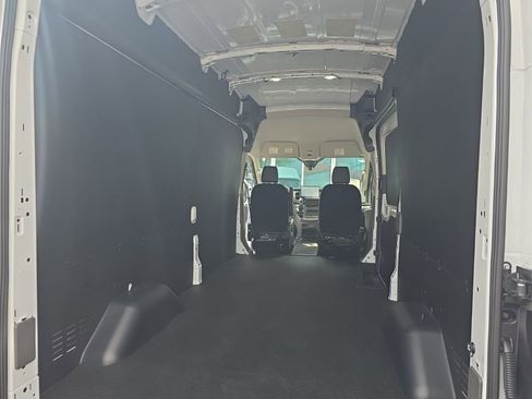 New 2026 Ford Transit 250 148 High Roof AWD image 21