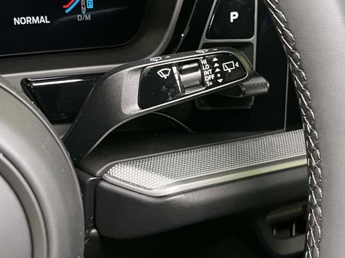 New 2026 Porsche Cayenne image 39