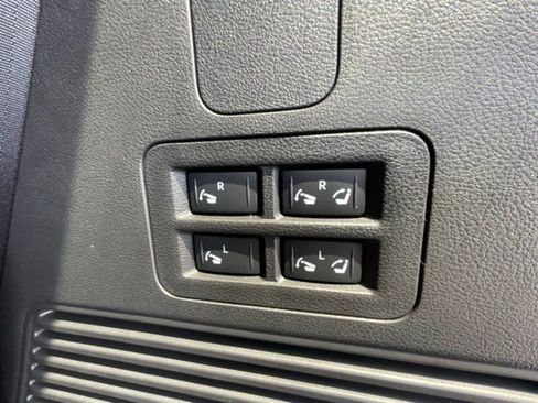 New 2025 Nissan Armada SL w/ Convenience Package image 17