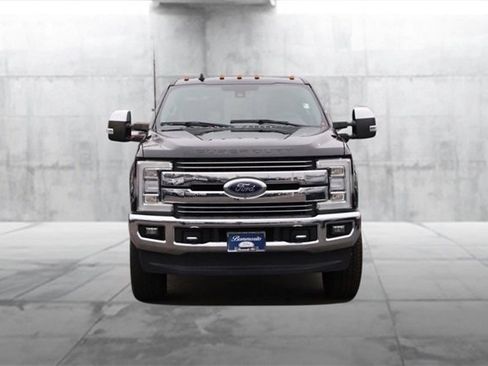 Used 2019 Ford F350 Lariat w/ Lariat Ultimate Package image 4