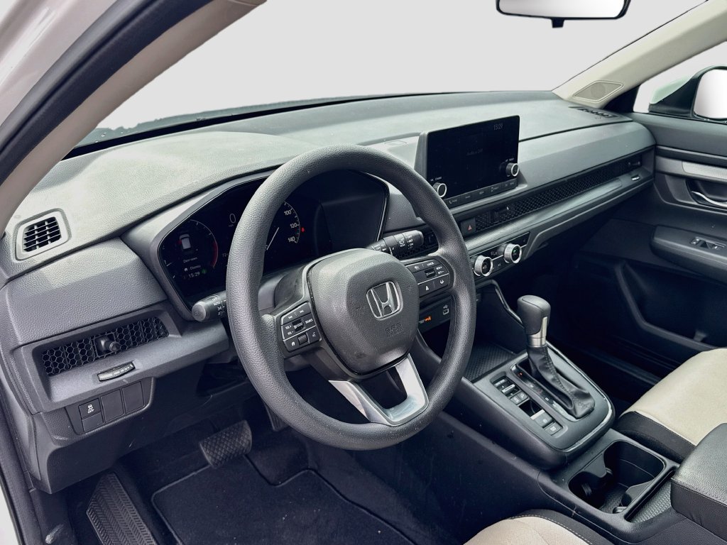 Used 2025 Honda CR-V EX image 13