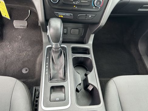 Used 2018 Ford Escape S FWD image 11