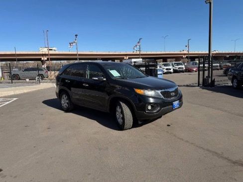 Used 2012 Kia Sorento FWD image 24