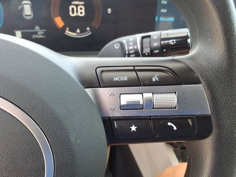 Used 2025 Hyundai Tucson SEL FWD image 22