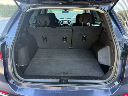 Used 2018 Chevrolet Equinox LS FWD image 25