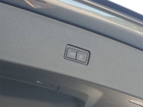 New 2026 Audi Q8 Premium Plus image 31