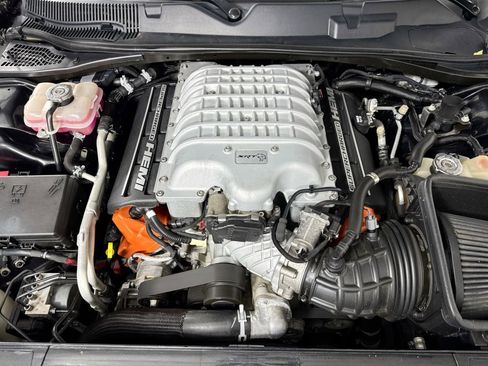 Used 2019 Dodge Challenger SRT Hellcat w/ Laguna Leather Package image 38