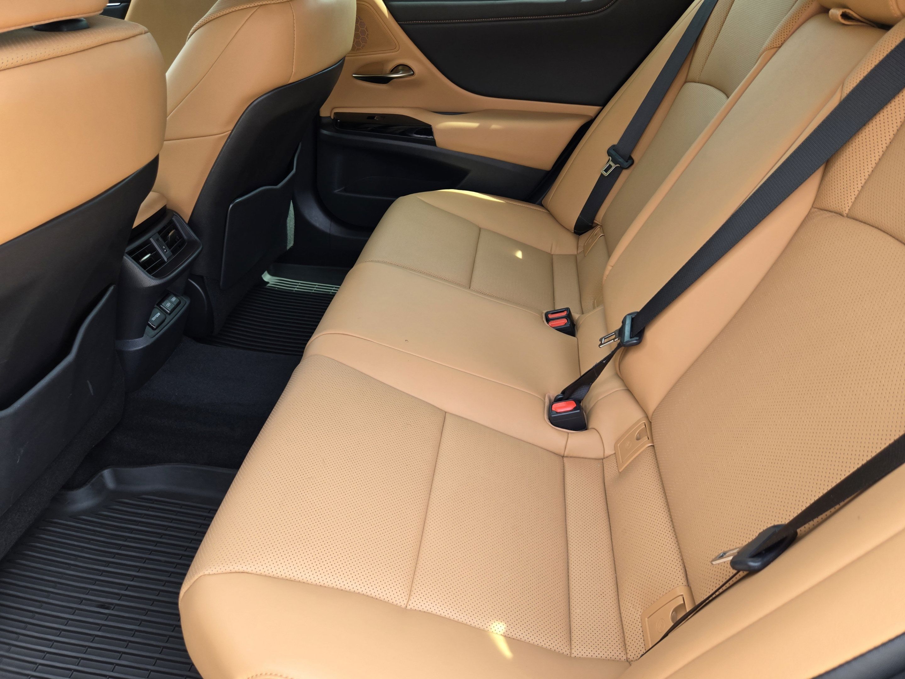 Used 2025 Lexus ES 350 w/ Premium Package FWD image 30