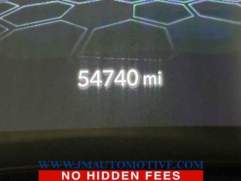 Used 2023 Jeep Compass Limited image 21