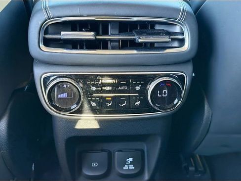 Used 2024 Genesis GV80 3.5T Prestige Signature image 21