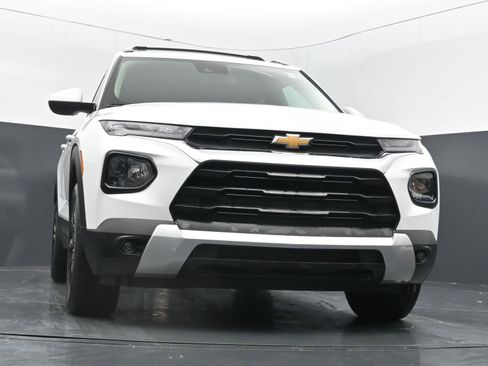 Used 2023 Chevrolet TrailBlazer LT FWD image 41