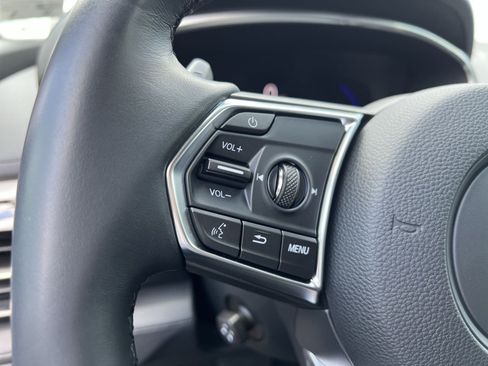 Used 2025 Acura MDX SH-AWD w/ Technology Package image 30