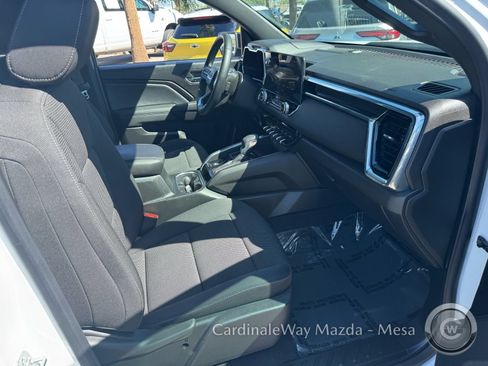 Used 2025 GMC Canyon Elevation w/ Convenience Package RWD image 28