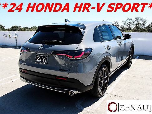 Used 2024 Honda HR-V Sport image 9