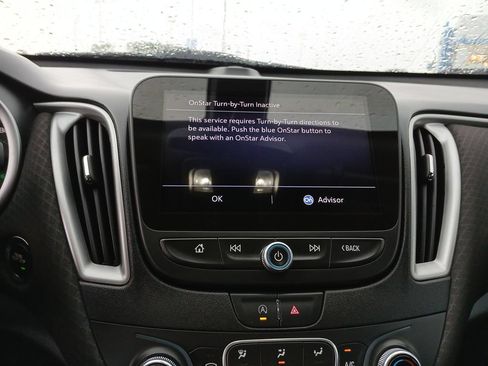 Certified 2022 Chevrolet Malibu LT FWD image 14