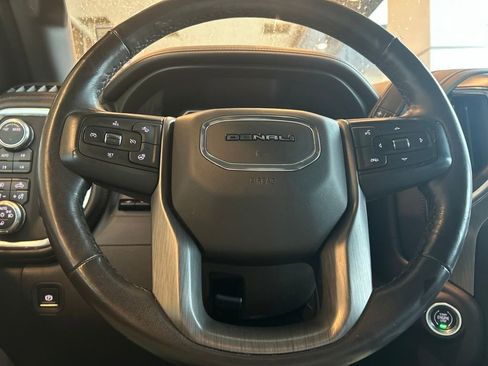 Used 2020 GMC Sierra 2500 Denali w/ Denali Ultimate Package AWD/4WD image 23
