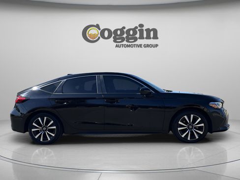 Used 2023 Honda Civic EX-L image 7