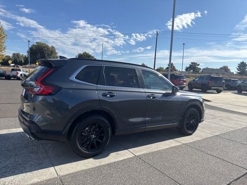Certified 2025 Honda CR-V Sport image 5