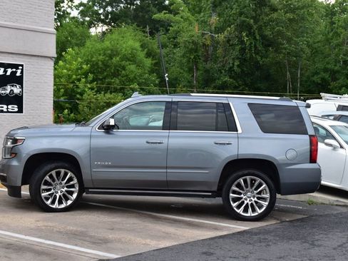Used 2019 Chevrolet Tahoe Premier w/ Premier Plus Edition AWD/4WD image 3