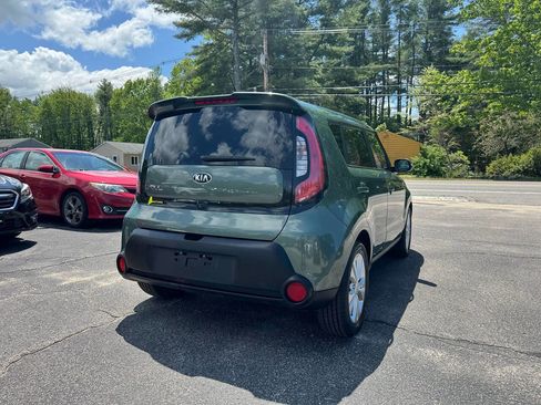 Used 2014 Kia Soul + w/ Audio Package FWD image 8