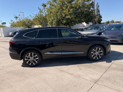 Used 2024 Acura MDX FWD w/ Technology Package image 5