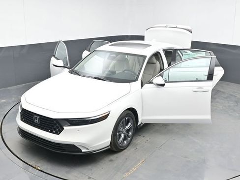 New 2026 Honda Accord EX-L image 50