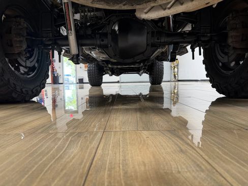 Used 2018 Ford F250 XLT w/ Snow Plow Prep Package AWD/4WD image 8