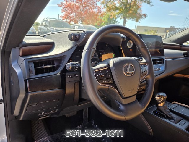 Used 2022 Lexus ES 350 w/ Premium Package FWD image 9